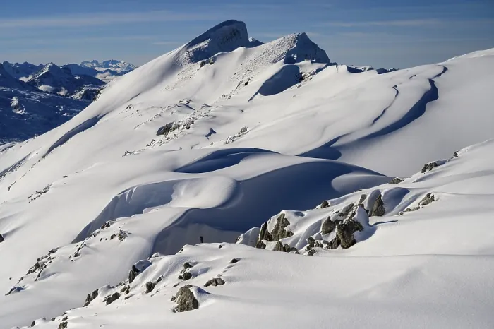 Framed Print : Summit of the Toreck with snow cornices and blue sky