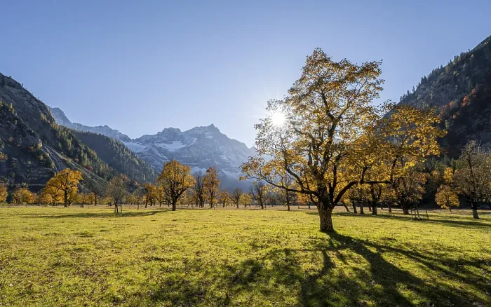 Framed Print : Sun star, Karwendel and Grosser Ahornboden in autumn