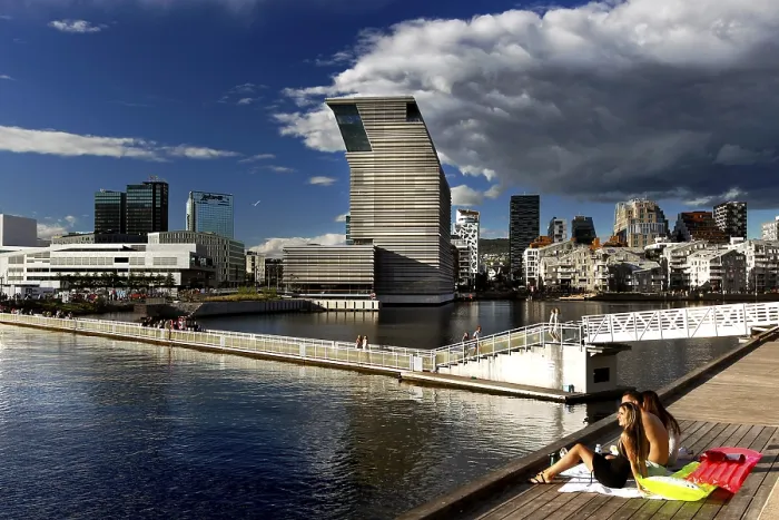 Framed Print : A sunny day on the water with a view of the Munch Museum in Oslo