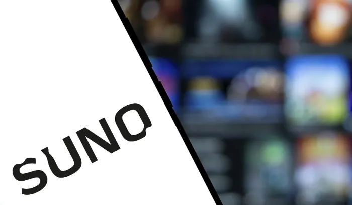 Framed Print : suno logo is displayed on smartphone