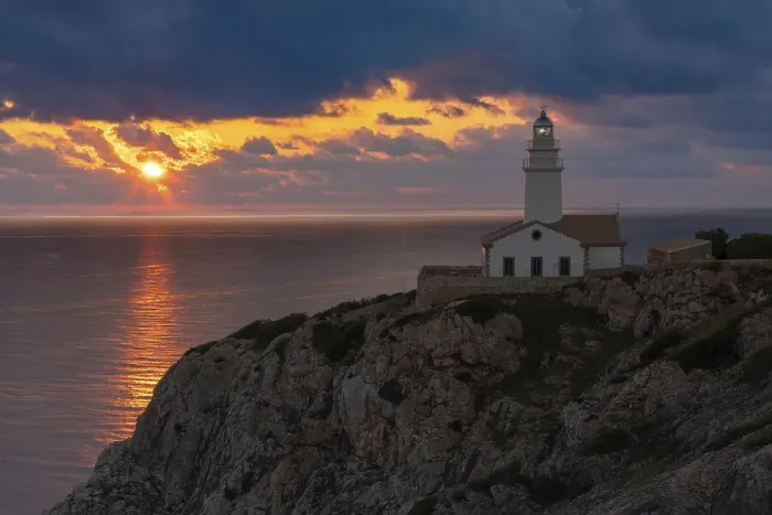 Framed Print : Sunrise at the Capdepera lighthouse near Cala Rajada Framed Print : Sunrise at the Capdepera lighthouse near Cala Rajada