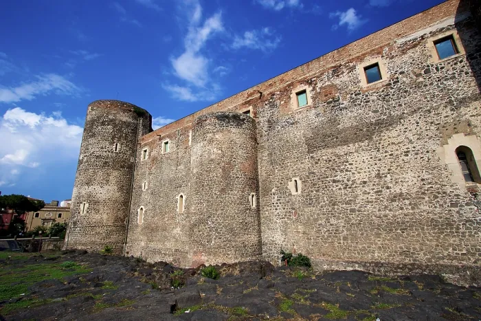 Framed Print : Super wide angle, Castello Ursino