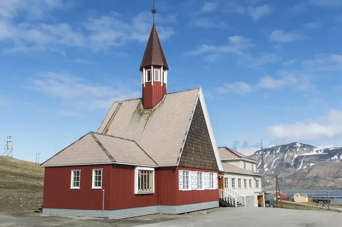 Framed Print : Svalbard Church, Longyearbyen, Spitsbergen Island