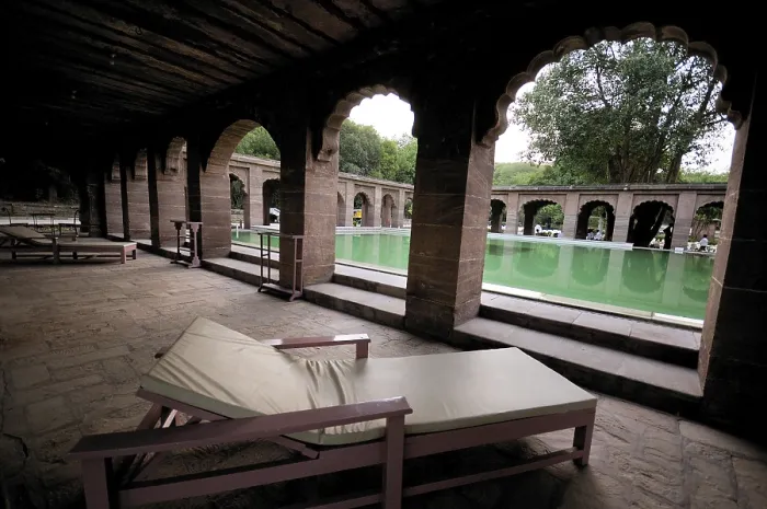 Framed Print : Swimming pool at balsamand lake palace hotel