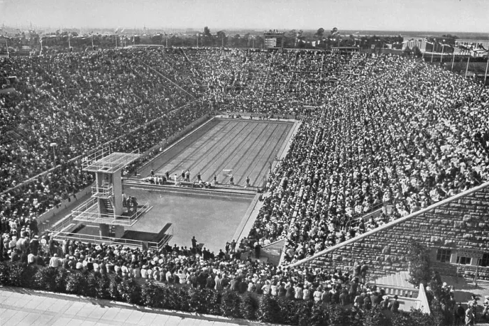 Framed Print : The swimming stadium on the Reichssportfeld during the competitions of the XI Olympiad Framed Print : The swimming stadium on the Reichssportfeld during the competitions of the XI Olympiad