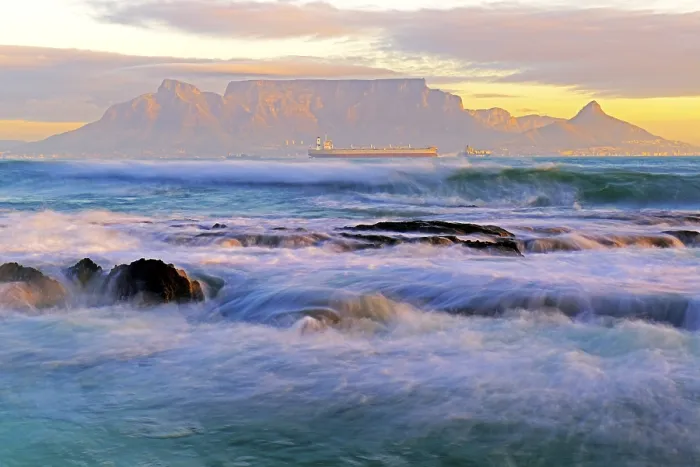 Framed Print : Table Mountain at dusk, seen from Bloubergstrand beach Framed Print : Table Mountain at dusk, seen from Bloubergstrand beach