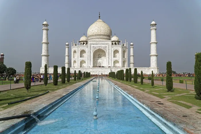 Framed Print : Taj Mahal Tomb, UNESCO World Heritage Site