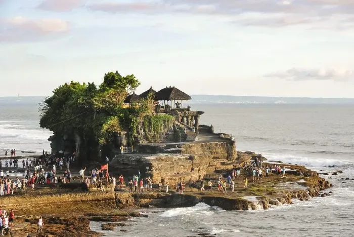Framed Print : Tanah Lot temple was built to worship Bhatara Segara Framed Print : Tanah Lot temple was built to worship Bhatara Segara