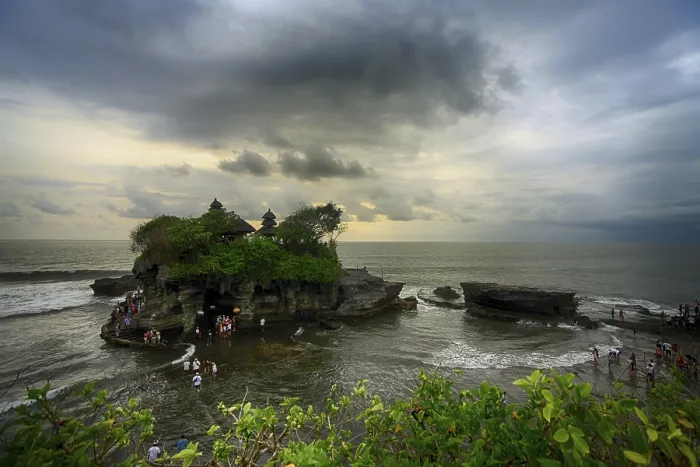 Framed Print : The Tanah Lot Temple, the most important hindu temple of Bali Framed Print : The Tanah Lot Temple, the most important hindu temple of Bali