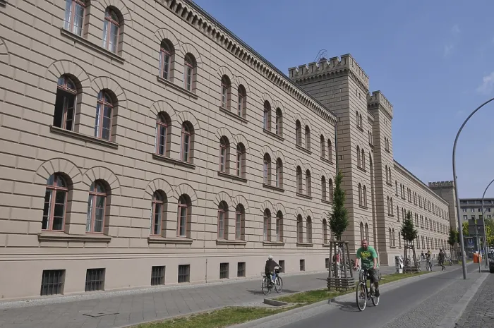 Framed Print : Tax Office, Mehringdamm, Kreuzberg
