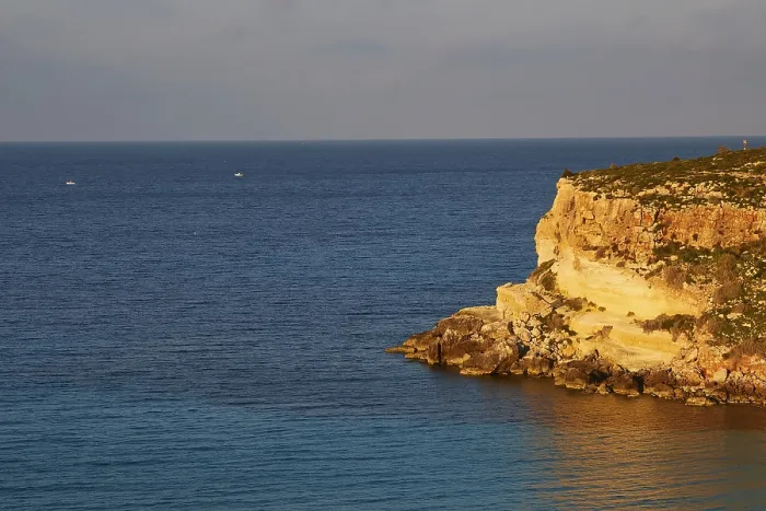 Framed Print : Telephoto, cliff section, seagulls