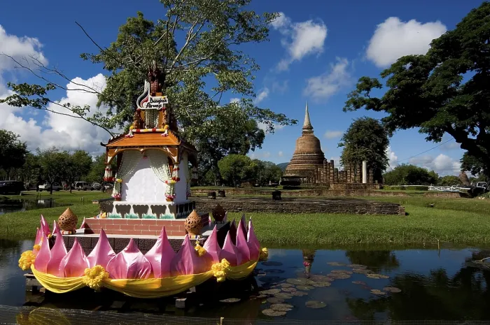 Framed Print : Temple complex, Sukothai, Thailand