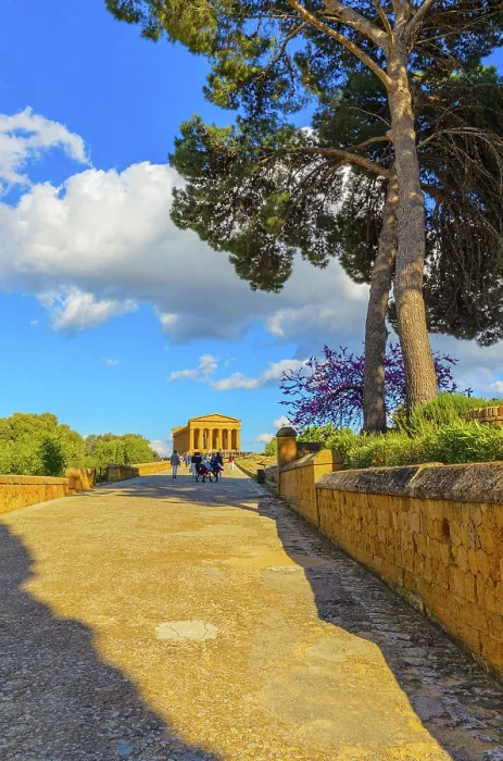 Framed Print : Temple of Concordia, Valley of Temples Framed Print : Temple of Concordia, Valley of Temples