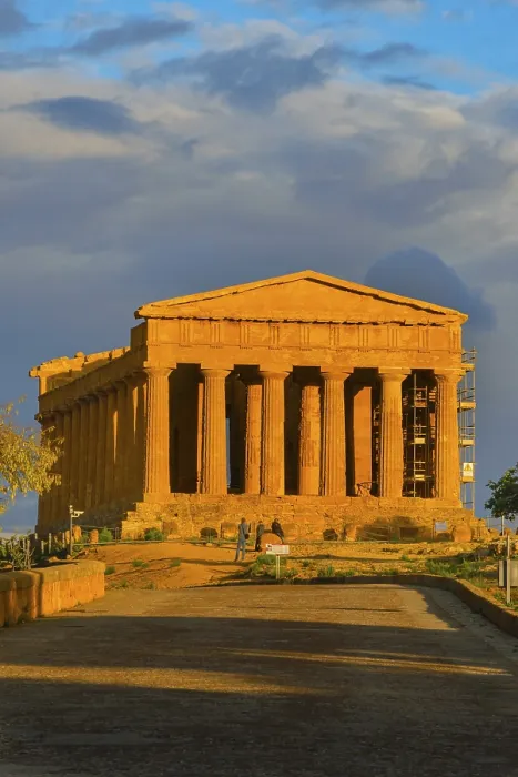 Framed Print : Temple of Concordia, Valley of the Temples Framed Print : Temple of Concordia, Valley of the Temples