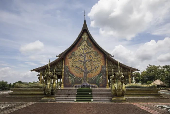 Framed Print : Temple Wat Sirindhorn Wararam, Wat Phu Prao