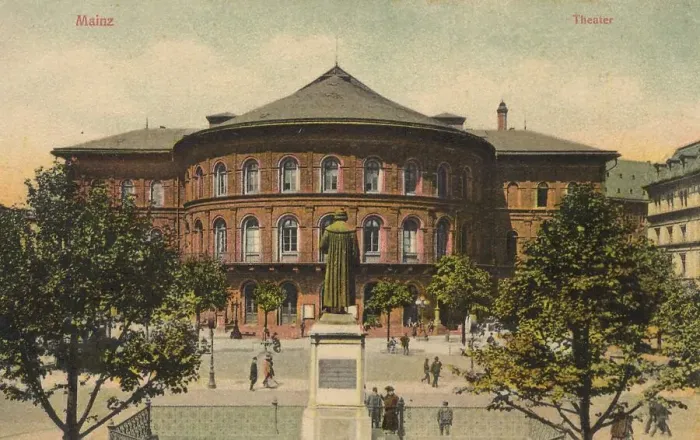 Framed Print : Theatre in Mainz, Rhineland-Palatinate