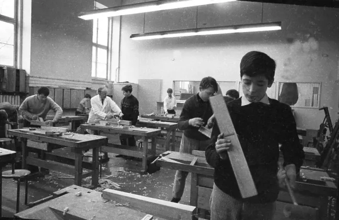 Framed Print : Theory and practice in 1965 at a vocational school in Bochum
