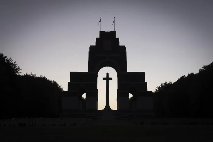 Framed Print : The Thiepval Memorial to the Missing of the Somme in Thiepval