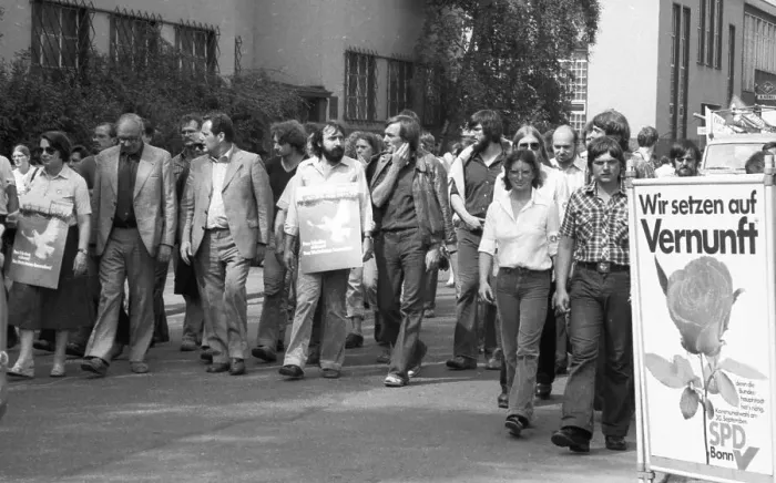 Framed Print : Several thousand demonstrators came to protest for disarmament and peace in Vietnam on Anti-War Day