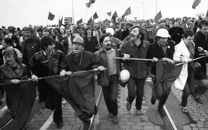 Framed Print : Many thousands of people gathered in Bonn on 11