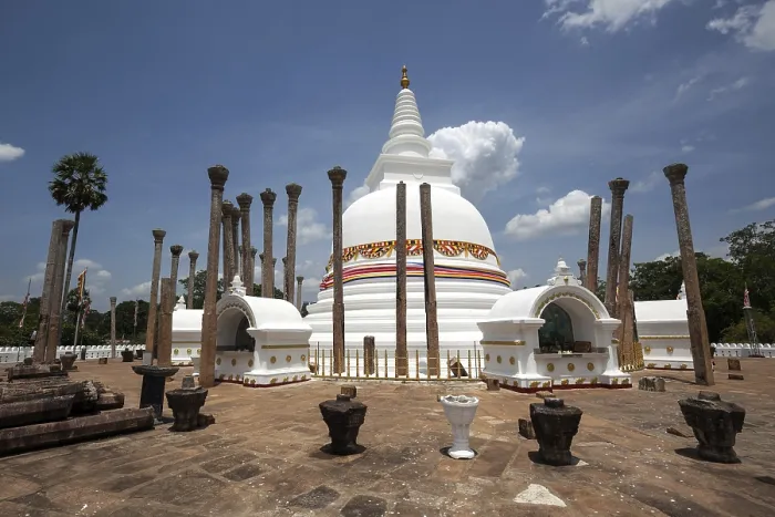 Framed Print : Thuparama Dagoba Temple, Anuradhapura