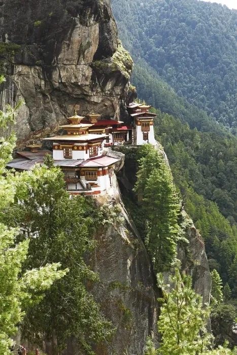 Framed Print : Tiger's Nest Monastery in the cliffside of Paro valley