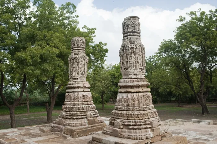 Framed Print : Torana gateway at sun temple in modhera