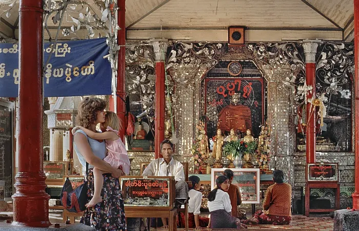 Framed Print : Tourist and believer in front of Buddha image