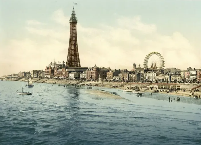 Framed Print : The tower in Blackpool, beach, promenade Framed Print : The tower in Blackpool, beach, promenade