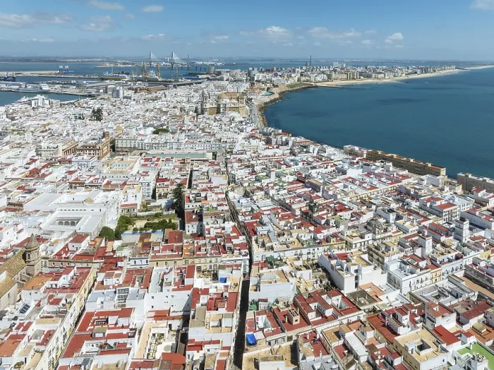 Framed Print : The town of Cadiz with the old quarter in the foreground