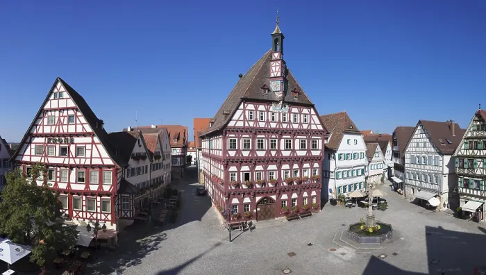 Framed Print : Town hall on the market square