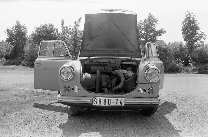 Framed Print : Trabant 600, Leipzig, East Germany Framed Print : Trabant 600, Leipzig, East Germany