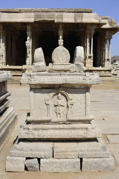 Framed Print : Tulsi Vrindavan, Hampi, Vijayanagar Framed Print : Tulsi Vrindavan, Hampi, Vijayanagar