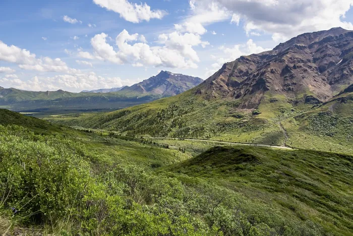 Framed Print : Tundra and mountainous landscape of the Alaska Range