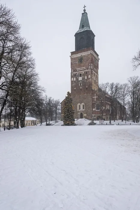 Framed Print : Turku Cathedral, Finnish Turun Tuomiokirkko Framed Print : Turku Cathedral, Finnish Turun Tuomiokirkko