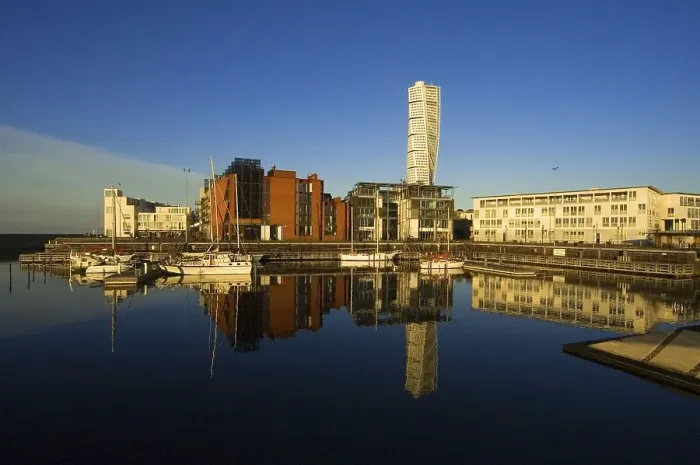 Framed Print : Turning Torso, Malmoe, Sweden, Europe