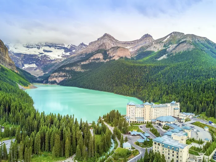 Framed Print : Turquoise Louise Lake in Rockies Mountains