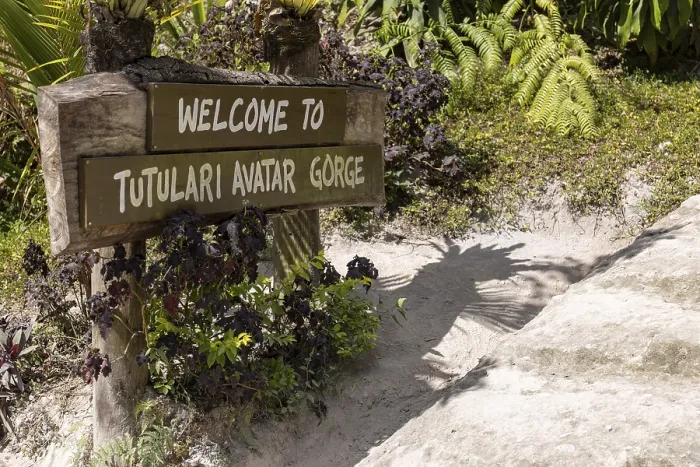 Framed Print : Tutulari Avatar Gorge, Sandstone Gorge entrance sign