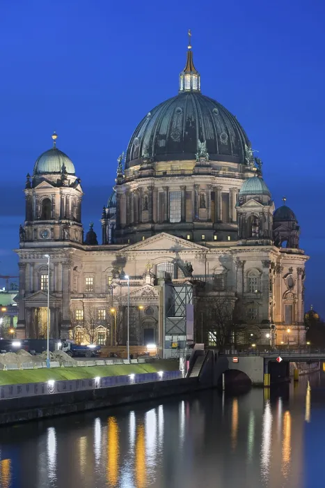 Framed Print : Twilight cityscape with famous Berliner Dom Cathedral