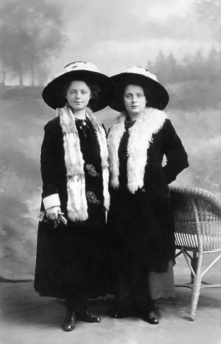 Framed Print : Twins, Sisters, 1930s, Germany, Europe