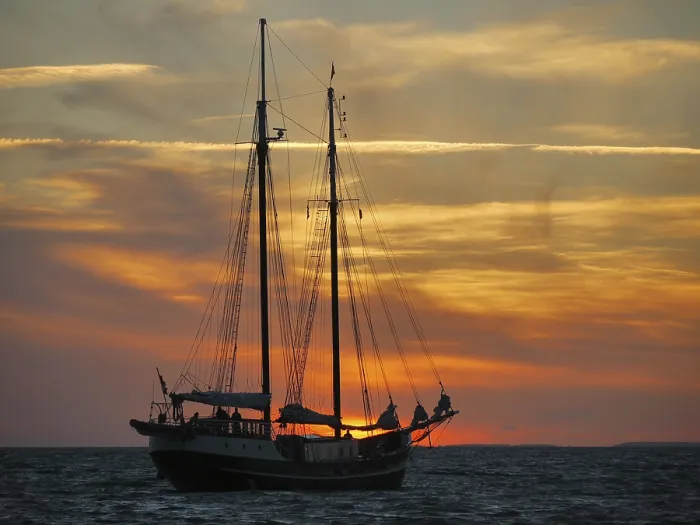 Framed Print : The two-masted gaff rigged schooner Abel Tasman in the evening light off Gedser