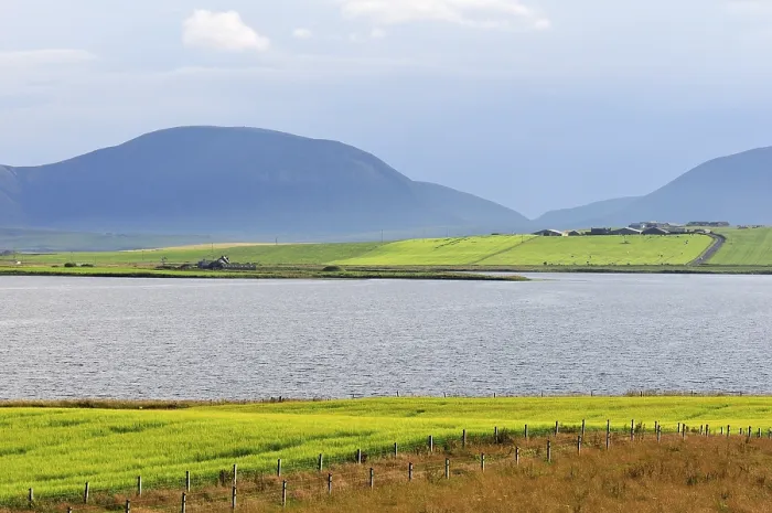 Framed Print : Typical landscape at Loch Stenness on the Mainland Framed Print : Typical landscape at Loch Stenness on the Mainland