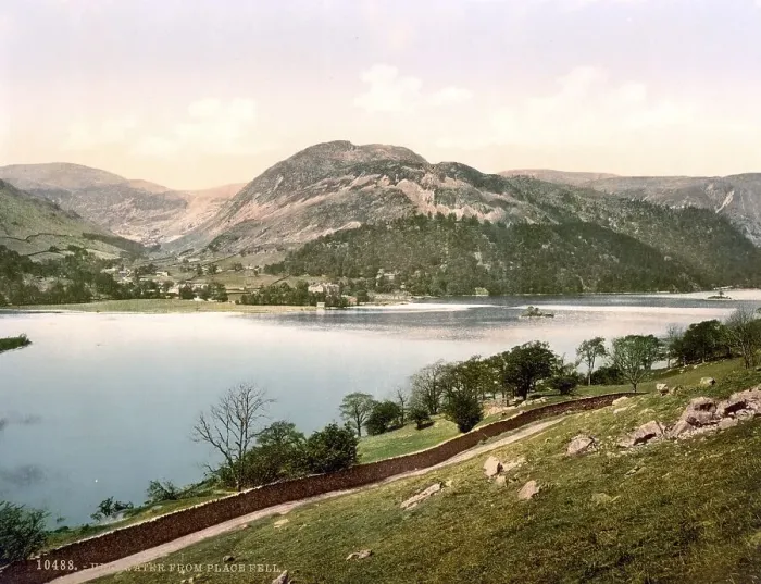 Framed Print : Ullswater, der zweitgroesste See im englischen Lake District from Place Fell