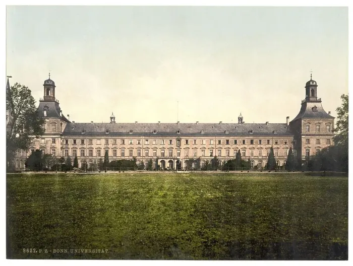 Framed Print : University in Bonn, North Rhine-Westphalia Framed Print : University in Bonn, North Rhine-Westphalia