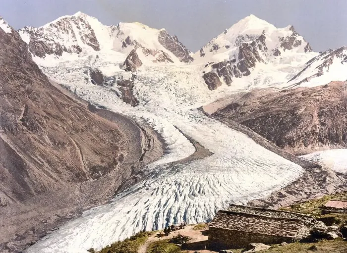 Framed Print : Upper Engadine, Roseg Glacier and Alp Ota