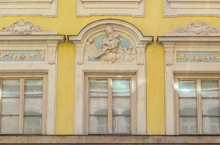 Framed Print : Urban scene, architecture in the old town of Munich
