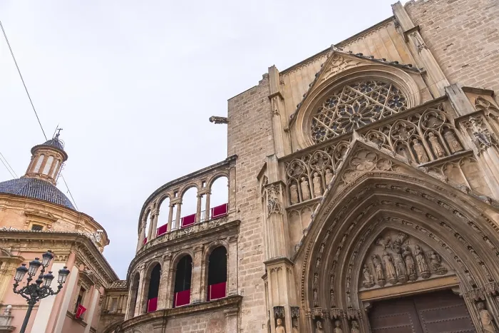 Framed Print : Valencia cathedral, a significant historic landmark Framed Print : Valencia cathedral, a significant historic landmark