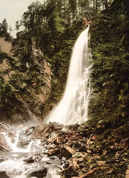 Framed Print : Valley of the Lys and Cascade de Cocur