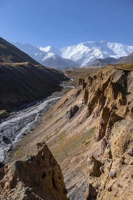 Framed Print : Valley with river Achik Tash between high mountains