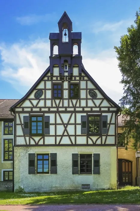 Framed Print : Varbueler Castle, Hemmingen Castle Framed Print : Varbueler Castle, Hemmingen Castle